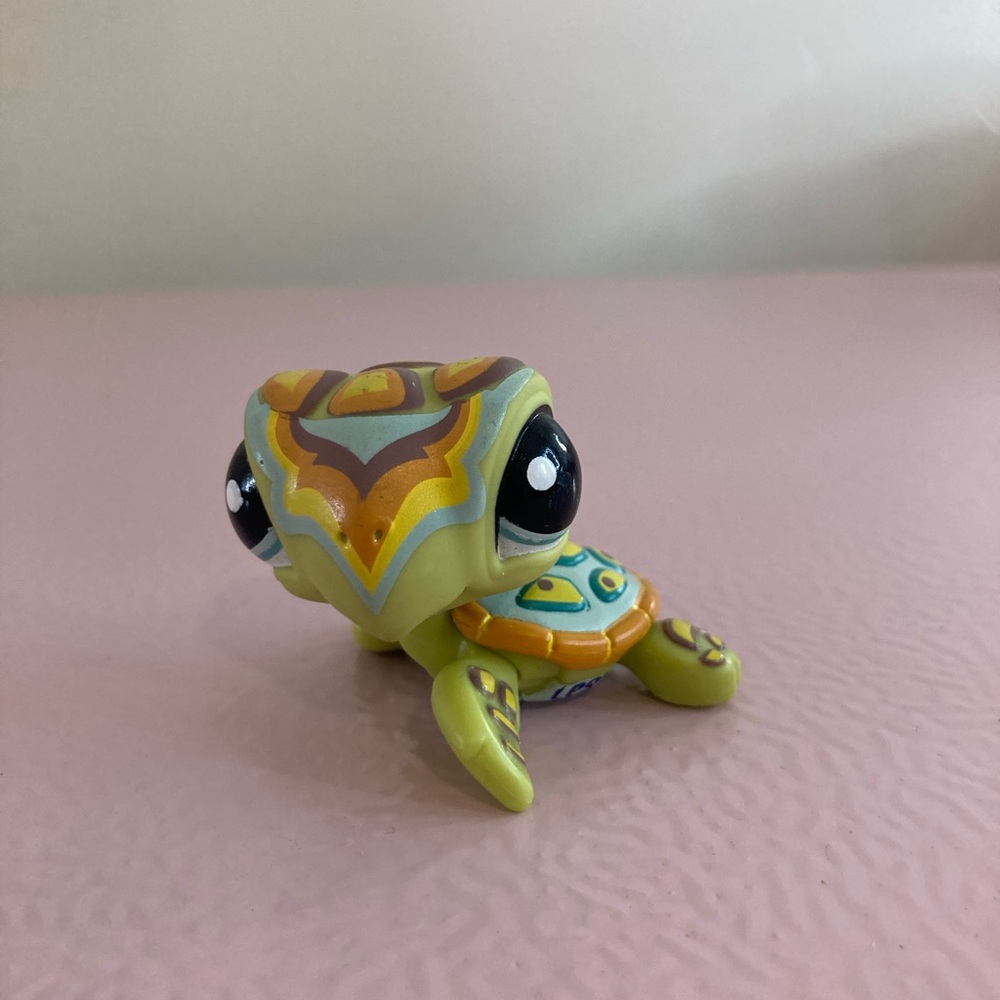 Little pet shop sea turtle